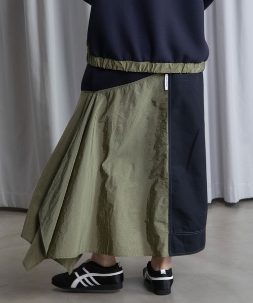 MARECHAL TERRE（マルシャルテル）の「ドッキングデザインスカート（スカート・レディース・ブラック/アイボリー/グレー系/ネイビー・MEDIUM）」の14枚目の写真