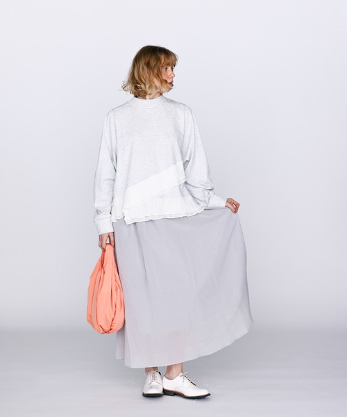 Kelen(ケレン)の「「KELEN / ケレン」ワイドフレアフリルトップス(Tシャツ/カットソー・レディース・チャコールグレー/杢グレー/ブラック・S/M)」の6枚目の写真