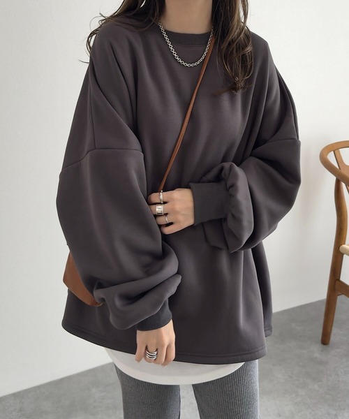 KOBE LETTUCE(コウベレタス)の「裏ボアスウェット2タイプトップス(スウェット・レディース・ブラック/アイボリー/グレー/グレー系/アイボリー系/ブラック系・M-Short/M-Long)」の1枚目の写真