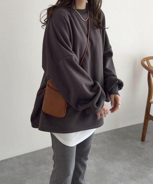 KOBE LETTUCE(コウベレタス)の「裏ボアスウェット2タイプトップス(スウェット・レディース・ブラック/アイボリー/グレー/グレー系/アイボリー系/ブラック系・M-Short/M-Long)」の10枚目の写真