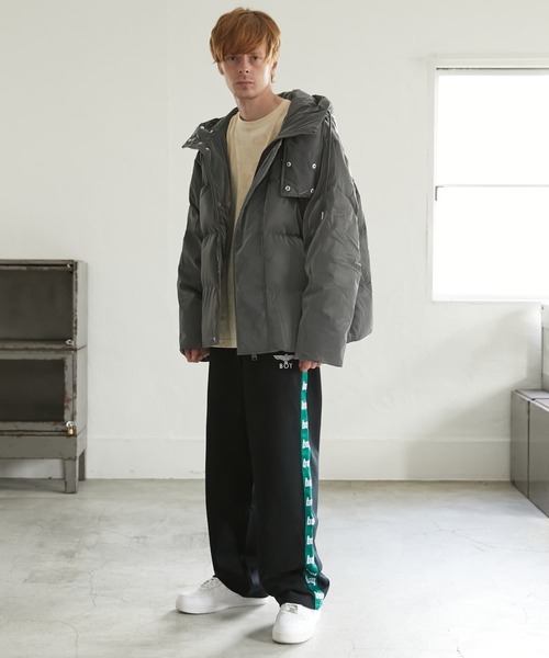 BOY LONDON(ボーイロンドン)の「【BOY LONDON】BOY UTILITY TRACK PANTS BLACK(その他パンツ・メンズ・ブラック・MEDIUM/LARGE/X-LARGE)」の3枚目の写真