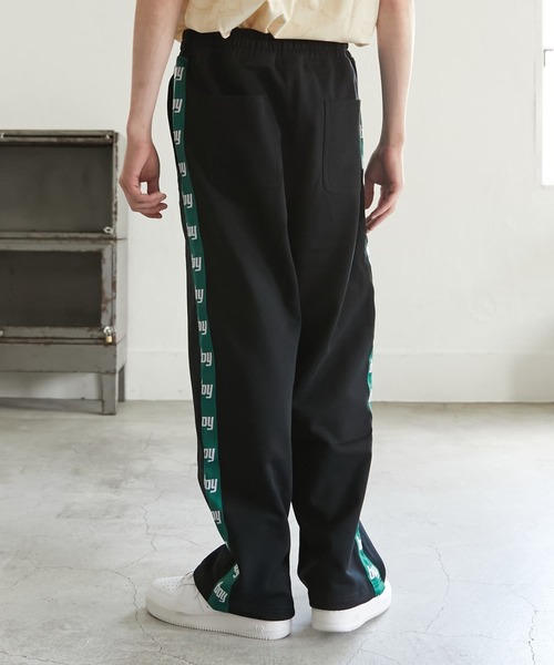 BOY LONDON(ボーイロンドン)の「【BOY LONDON】BOY UTILITY TRACK PANTS BLACK(その他パンツ・メンズ・ブラック・MEDIUM/LARGE/X-LARGE)」の5枚目の写真