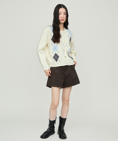 NUJOH(ヌゾ)の「Argyle Pattern Knit Cardigan / アーガイルパターンニットカーディガン(カーディガン/ボレロ・レディース・グレー/アイボリー/ネイビー・FREE)」の19枚目の写真