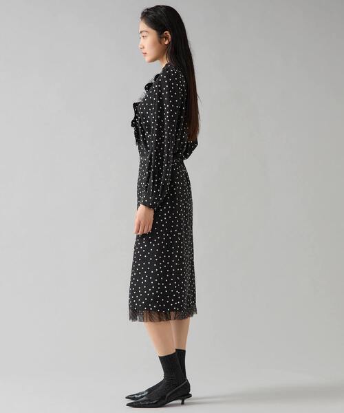 Tiara（ティアラ）の「ドットプリントフリルスカート（スカート・レディース・ホワイト/ブラック・2/3）」の6枚目の写真