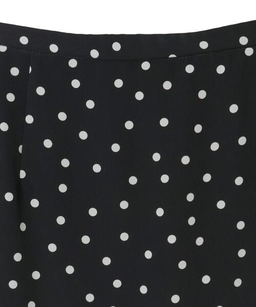 Tiara（ティアラ）の「ドットプリントフリルスカート（スカート・レディース・ホワイト/ブラック・2/3）」の13枚目の写真