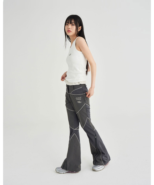 AEIAEIAE（エイエイエ）の「ブーツカットパンツ[グレー]（その他パンツ・レディース・その他・1/2）」の2枚目の写真