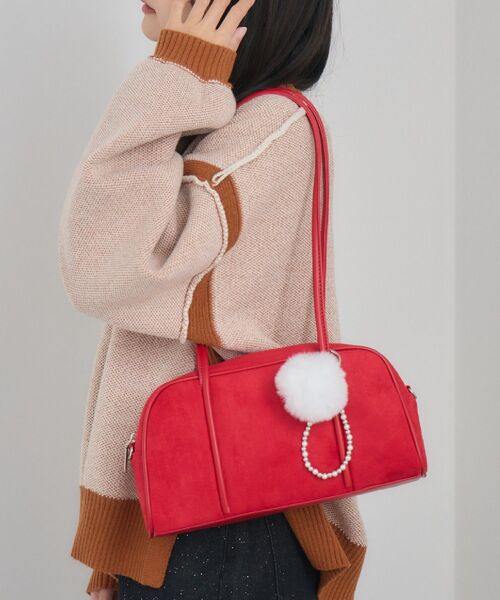 RETRO GIRL（レトロガール）の「ファーチャームボストン（ショルダーバッグ・レディース・ブラック/ブラウン/レッド・ONE SIZE）」の14枚目の写真