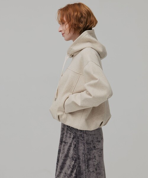 PUBLIC TOKYO（パブリックトウキョウ）の「ダンボールバルーンフーディ（パーカー・レディース・ダークグレー/アイボリー・FREE）」の8枚目の写真