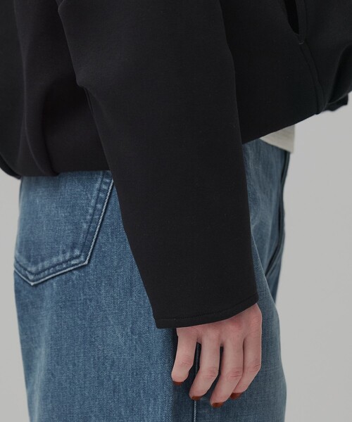 PUBLIC TOKYO(パブリックトウキョウ)の「【完売間近】ダンボールバルーンフーディ(パーカー・レディース・ダークグレー/アイボリー・FREE)」の22枚目の写真