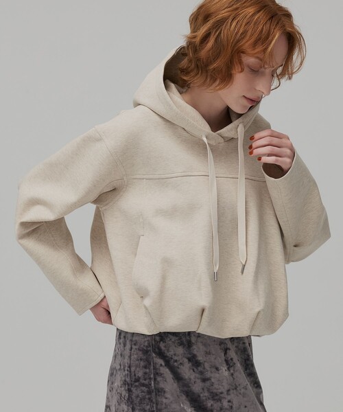 PUBLIC TOKYO（パブリックトウキョウ）の「ダンボールバルーンフーディ（パーカー・レディース・ダークグレー/アイボリー・FREE）」の4枚目の写真