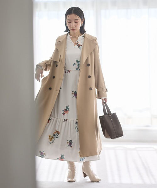 Andemiu(アンデミュウ)の「バックデザイントレンチコート636657(トレンチコート・レディース・ベージュ/ネイビー・FREE)」の10枚目の写真