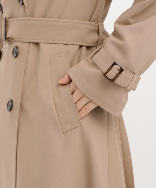Andemiu(アンデミュウ)の「バックデザイントレンチコート636657(トレンチコート・レディース・ベージュ/ネイビー・FREE)」の22枚目の写真