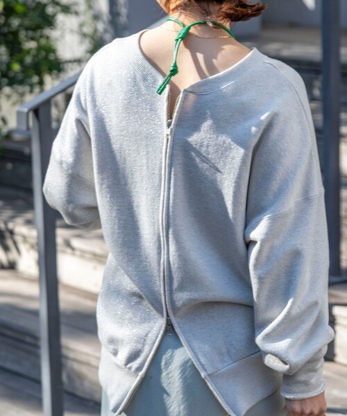 NOLLEY’S（ノーリーズ）の「ウォッシャブル2WAYロングジップスウェット（スウェット・レディース・ホワイト/シルバー/グレー・FREE）」の3枚目の写真