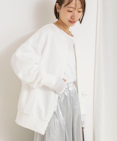 NOLLEY’S（ノーリーズ）の「ウォッシャブル2WAYロングジップスウェット（スウェット・レディース・ホワイト/シルバー/グレー・FREE）」の10枚目の写真