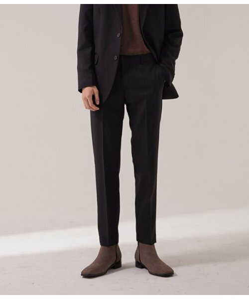 HYOJI(ヒョージ)の「フォーシーズンエッセンシャルスーツスラックス(ブラック)(スラックス・メンズ・ブラック・S/M/L/2XL/XL)」の1枚目の写真