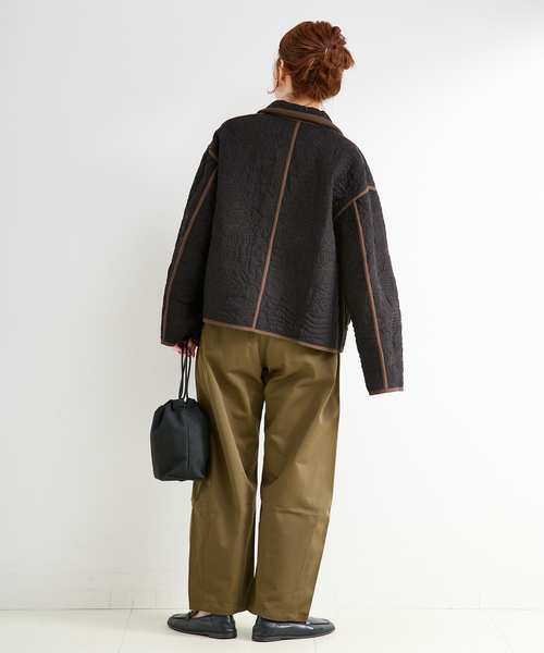 B.C STOCK（ベーセーストック）の「幾何柄リバーシブルキルティングジャケット（その他アウター・レディース・ベージュ/ブラウン・FREE）」の10枚目の写真