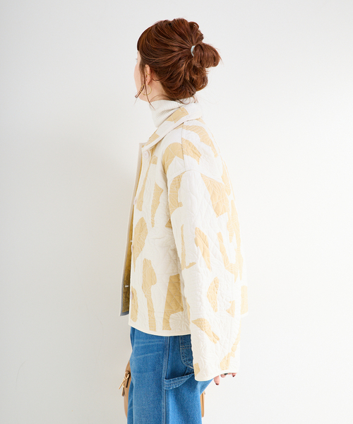 B.C STOCK（ベーセーストック）の「幾何柄リバーシブルキルティングジャケット（その他アウター・レディース・ベージュ/ブラウン・FREE）」の21枚目の写真