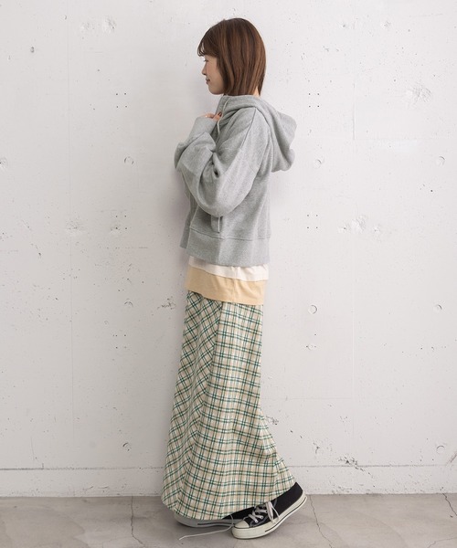 POU DOU DOU（プードゥドゥ）の「ボリューム袖裏毛フーディパーカ（パーカー・レディース・グレー/ブラウン/グリーン・3）」の13枚目の写真