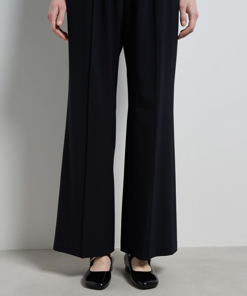 LANVIN en Bleu(ランバンオンブルー)の「ストレッチツイルフレアゴムパンツ(その他パンツ・レディース・ネイビー/ブラック・38/36)」の10枚目の写真