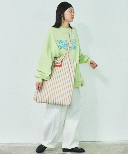 MIRROR STOKE(ミラーストーク)の「【ZOZO限定】《大容量》【2way/A4サイズ収納可能】MS LOGO STRIPE TOTE BAG/エムエスロゴストライプトートバッグ(トートバッグ・レディース・ベージュ/グリーン/ピンク/ブルー・FREE)」の14枚目の写真