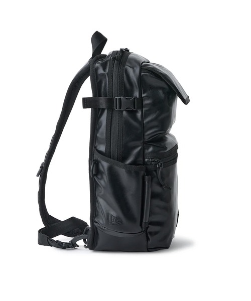 NEW ERA/ニューエラ スリングボディバッグ 12L シンセティックレザー