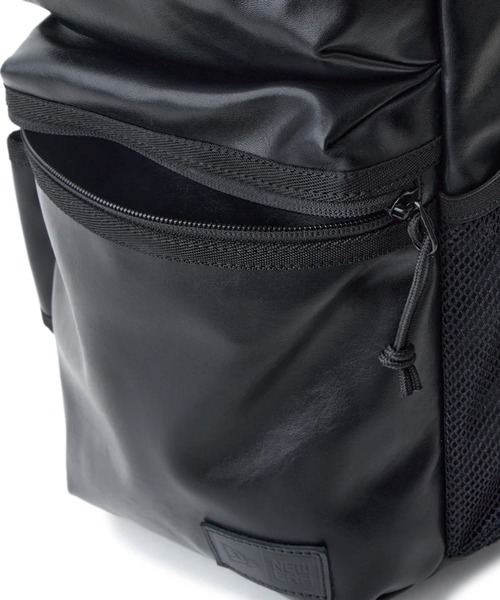 NEW ERA/ニューエラ スリングボディバッグ 12L シンセティックレザー