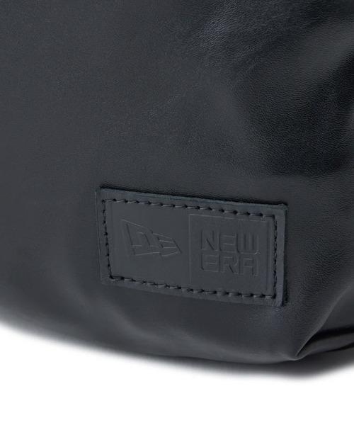 NEW ERA(ニューエラ)の「NEW ERA/ニューエラ スリングボディバッグ 12L シンセティックレザー ブラック 14750855(ボディバッグ/ウエストポーチ・メンズ・ブラック・FREE)」の9枚目の写真