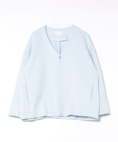 Doux archives(ドゥアルシーヴ)の「ボンディングノーカラーZIPブルゾン(ブルゾン・レディース・アイボリー/サックスブルー/チャコールグレー・FREE)」の9枚目の写真