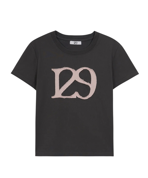 ILLIGO（イリゴ）の「129ロゴパッチTシャツチャコール（Tシャツ/カットソー・レディース・その他・OS）」の5枚目の写真
