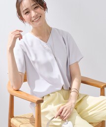 【洗える/UVケア】幾何学柄&無地 タックVネック 半袖ブラウス
