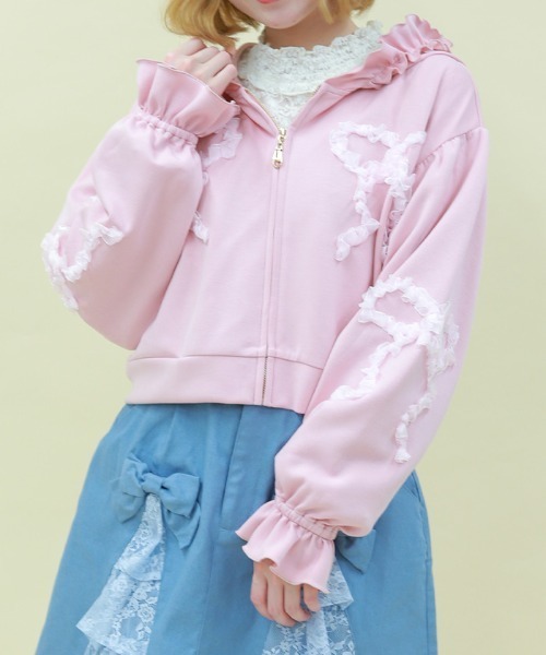 axes femme POETIQUE(アクシーズファムポエティック)の「リボンフリルパーカー(カーディガン/ボレロ・レディース・ピンク/ブラック・MEDIUM)」の2枚目の写真