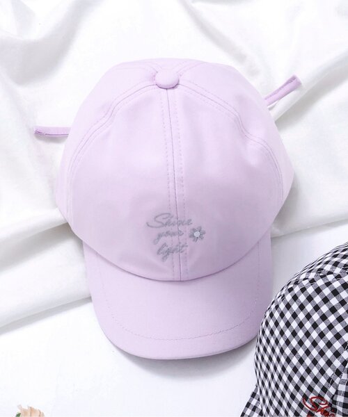 apres les cours(アプレレクール)の「【UVカット/接触冷感】後ろリボンロゴ刺繍キャップ(キャップ・キッズ・ラベンダー/チェック・58/54/50)」の2枚目の写真