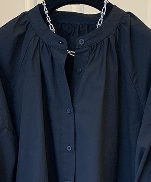 Flugge(フラッジー)の「ボリュームスリーブシャツブラウス(シャツ/ブラウス・レディース・ブラック/ホワイト・LARGE/MEDIUM)」の11枚目の写真