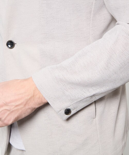 HIDEAWAYS NICOLE（ハイダウェイニコル）の「ヘリンボンジャカード　ノーカラージャケット（ノーカラージャケット・メンズ・ブラック/ライトグレー・M/L/XL）」の9枚目の写真