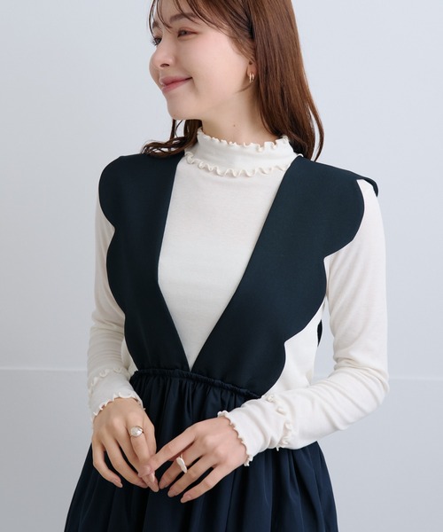 Neige(ネージュ)の「スカラップタフタ切替ジャンパースカート(ジャンパースカート・レディース・ネイビー/ブラック・ONE SIZE)」の10枚目の写真