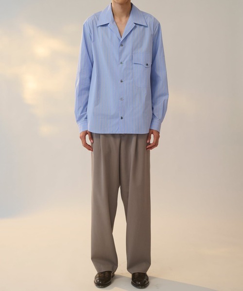 UJOH(ウジョー)の「【UJOH HOMME/ウジョー】Wide Set Open Collar Shirt(シャツ/ブラウス・メンズ・ブルー・4/5)」の6枚目の写真