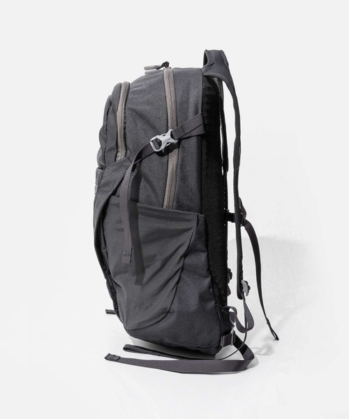 OSPREY（オスプレー）の「OSPREY Daylite Plus 20 オスプレー デイライトプラス バックパック（バックパック/リュック・メンズ・ブラック・FREE）」の3枚目の写真