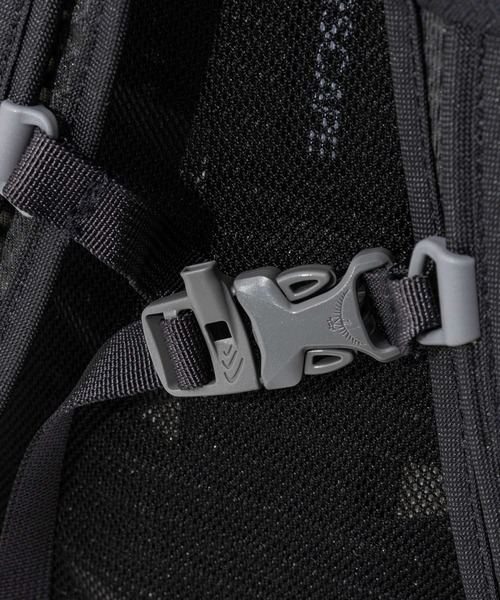 OSPREY（オスプレー）の「OSPREY Daylite Plus 20 オスプレー デイライトプラス バックパック（バックパック/リュック・メンズ・ブラック・FREE）」の8枚目の写真