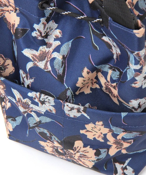 studio CLIP(スタディオクリップ)の「【撥水】KIUポケッタブルミニBAG(ショルダーバッグ・レディース・ネイビー/ベージュ/グレー・FREE)」の19枚目の写真