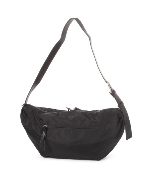 LEPSIM（レプシィム）の「ドッキングショルダー　636685（ショルダーバッグ・レディース・ブラック/チャコールグレー・ONE SIZE）」の4枚目の写真