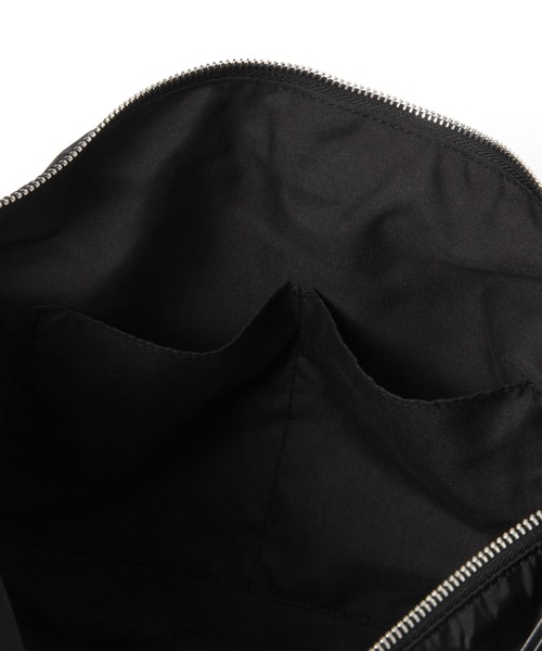 LEPSIM（レプシィム）の「ドッキングショルダー　636685（ショルダーバッグ・レディース・ブラック/チャコールグレー・ONE SIZE）」の12枚目の写真