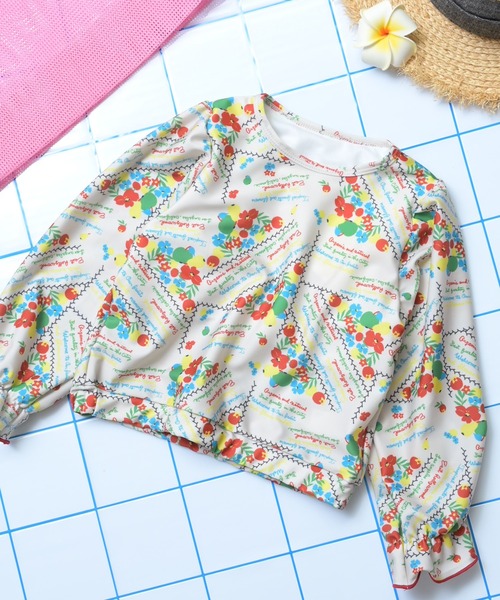 MARKEY'S（マーキーズ）の「【水着/UVカット】パフスリーブラッシュガード(総柄)（ラッシュガード・キッズ・ライトブルー/アイボリー・110/100/90/80/140/130/120）」の7枚目の写真