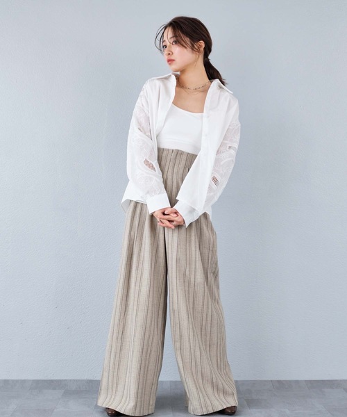 murea(ミュレア)の「ランダムストライプ柄ワイドタックパンツ(その他パンツ・レディース・チャコールグレー/アイボリー/ベージュ・L/M/S)」の9枚目の写真