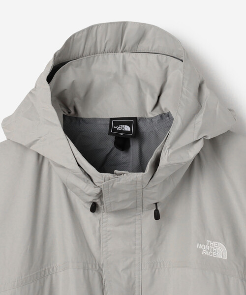THE NORTH FACE（ザノースフェイス）の「THE NORTH FACE | HYDRENA RAIN PONCHO WOMEN（ポンチョ・レディース・アイボリー・M）」の5枚目の写真