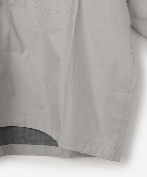 THE NORTH FACE（ザノースフェイス）の「THE NORTH FACE | HYDRENA RAIN PONCHO WOMEN（ポンチョ・レディース・アイボリー・M）」の7枚目の写真