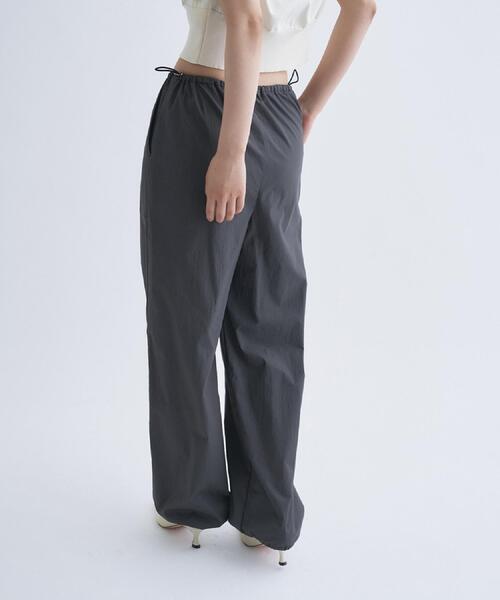 CODE A（コードエー）の「drawcord utility pants（その他パンツ・レディース・チャコール/ベージュ系その他5・38/36）」の10枚目の写真