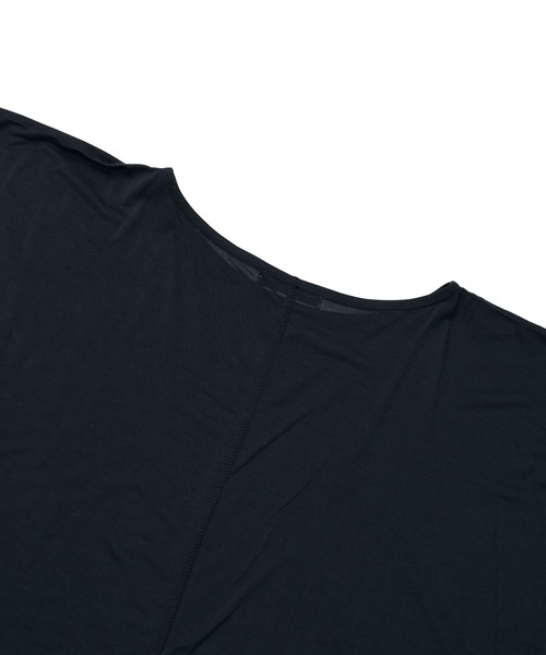 Julier Yoga and Relax（ジュリエヨガアンドリラックス）の「Julier マイクロ天竺ドレープトップス（Tシャツ/カットソー・レディース・ブラック/ホワイト/ライトブルーグレー・FREE）」の12枚目の写真