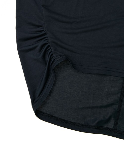 Julier Yoga and Relax（ジュリエヨガアンドリラックス）の「Julier マイクロ天竺ドレープトップス（Tシャツ/カットソー・レディース・ブラック/ホワイト/ライトブルーグレー・FREE）」の14枚目の写真