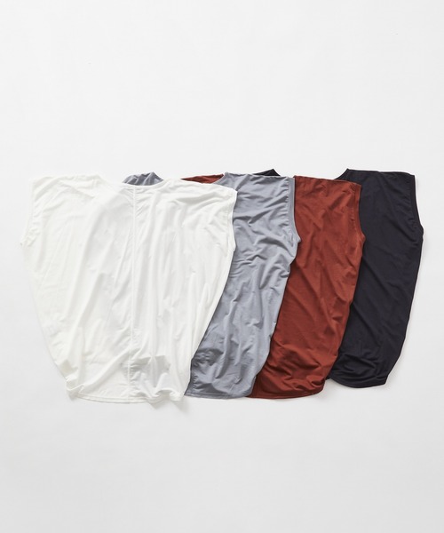 Julier Yoga and Relax（ジュリエヨガアンドリラックス）の「Julier マイクロ天竺ドレープトップス（Tシャツ/カットソー・レディース・ブラック/ホワイト/ライトブルーグレー・FREE）」の16枚目の写真