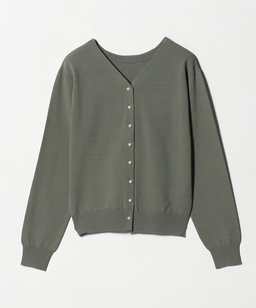 A DAY IN THE LIFE UNITED ARROWS（アデイインザライフユナイテッドアローズ）の「フェイクパールボタン 2WAY Vネックニット ‐ウォッシャブル‐＜A DAY IN THE LIFE＞（ニット/セーター・レディース・ネイビー/ライトグレー/ライトブルー/オリーブ・FREE）」の2枚目の写真